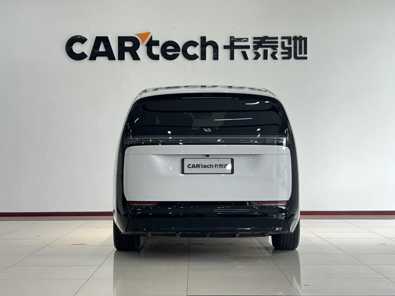 Li Auto MEGA 2025