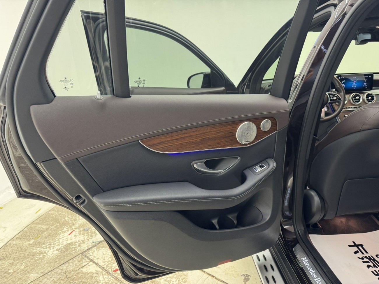 Mercedes-Benz GLC 300 L 2021