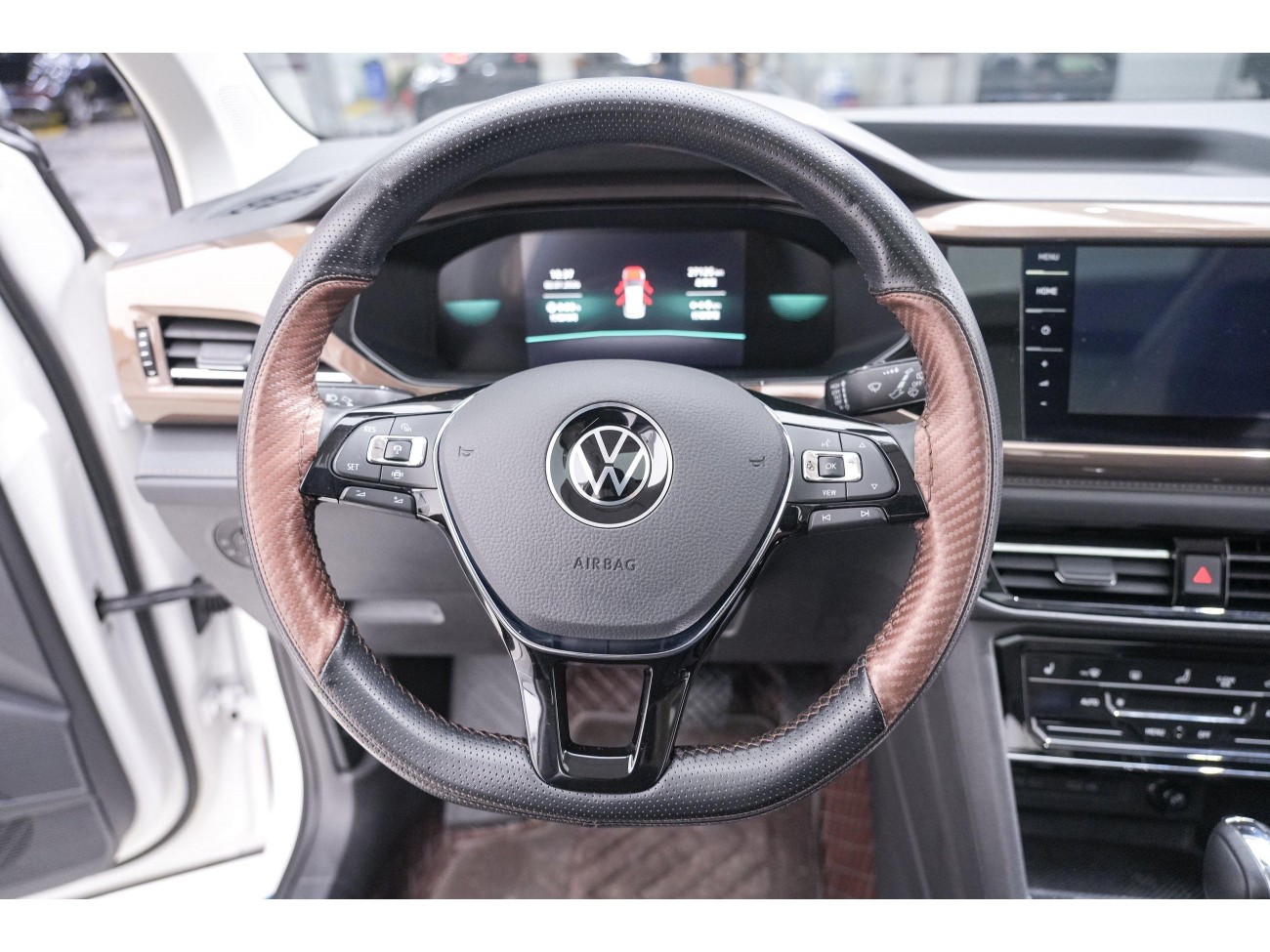 Volkswagen Tharu 2022