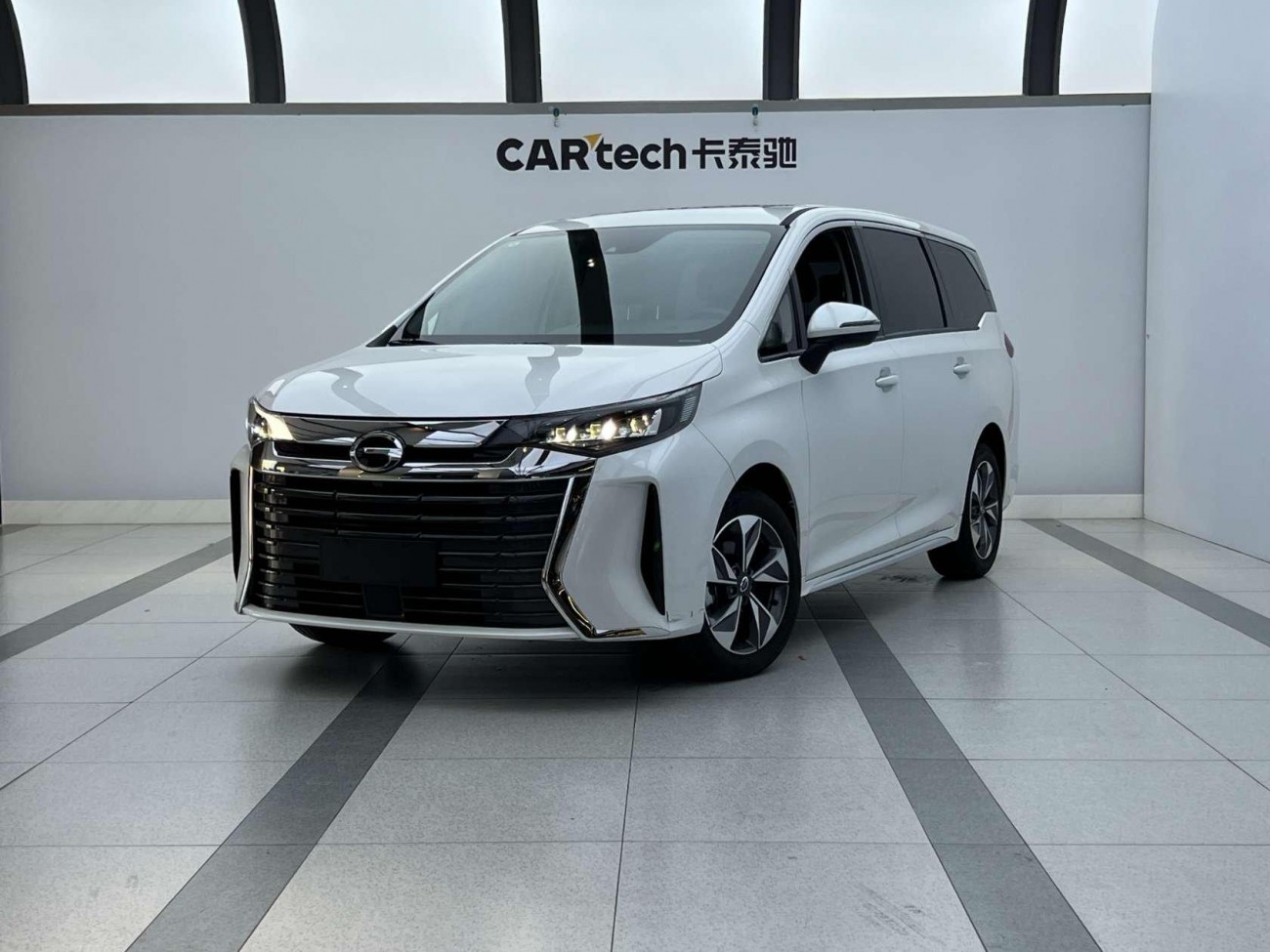 Trumpchi M6 2025