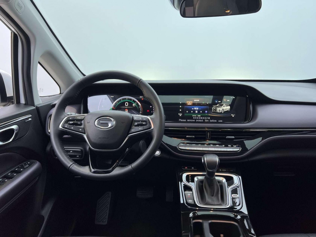 Trumpchi M6 2025