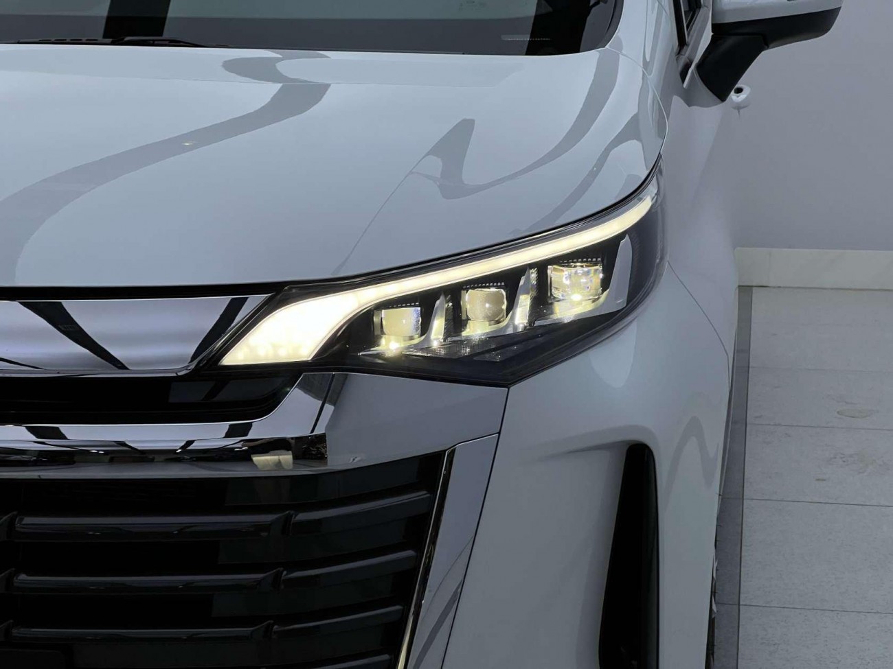 Trumpchi M6 2025
