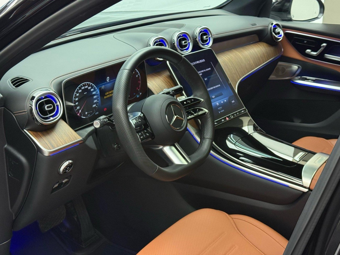 Mercedes-Benz GLC 300 L 2024