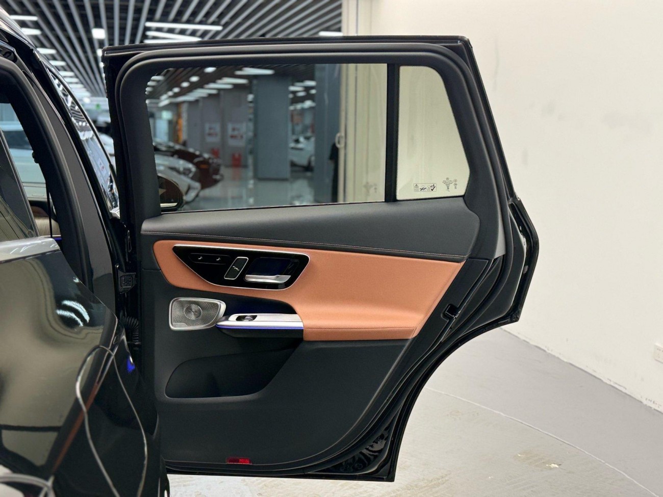 Mercedes-Benz GLC 300 L 2024