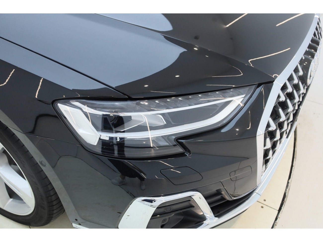 Audi A8L 50 TFSI 2024
