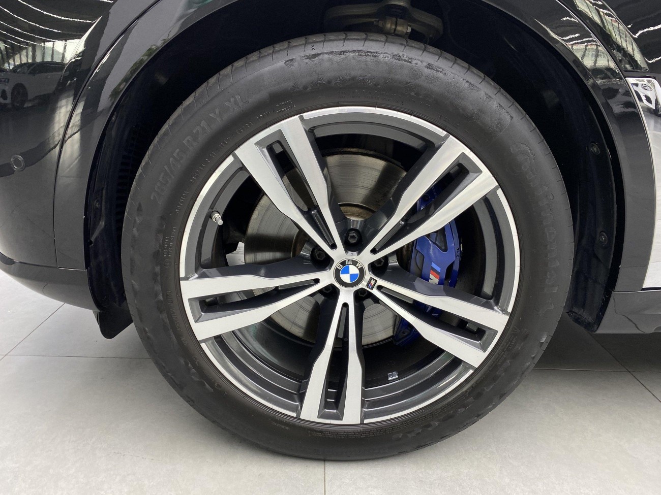 BMW X7 2023