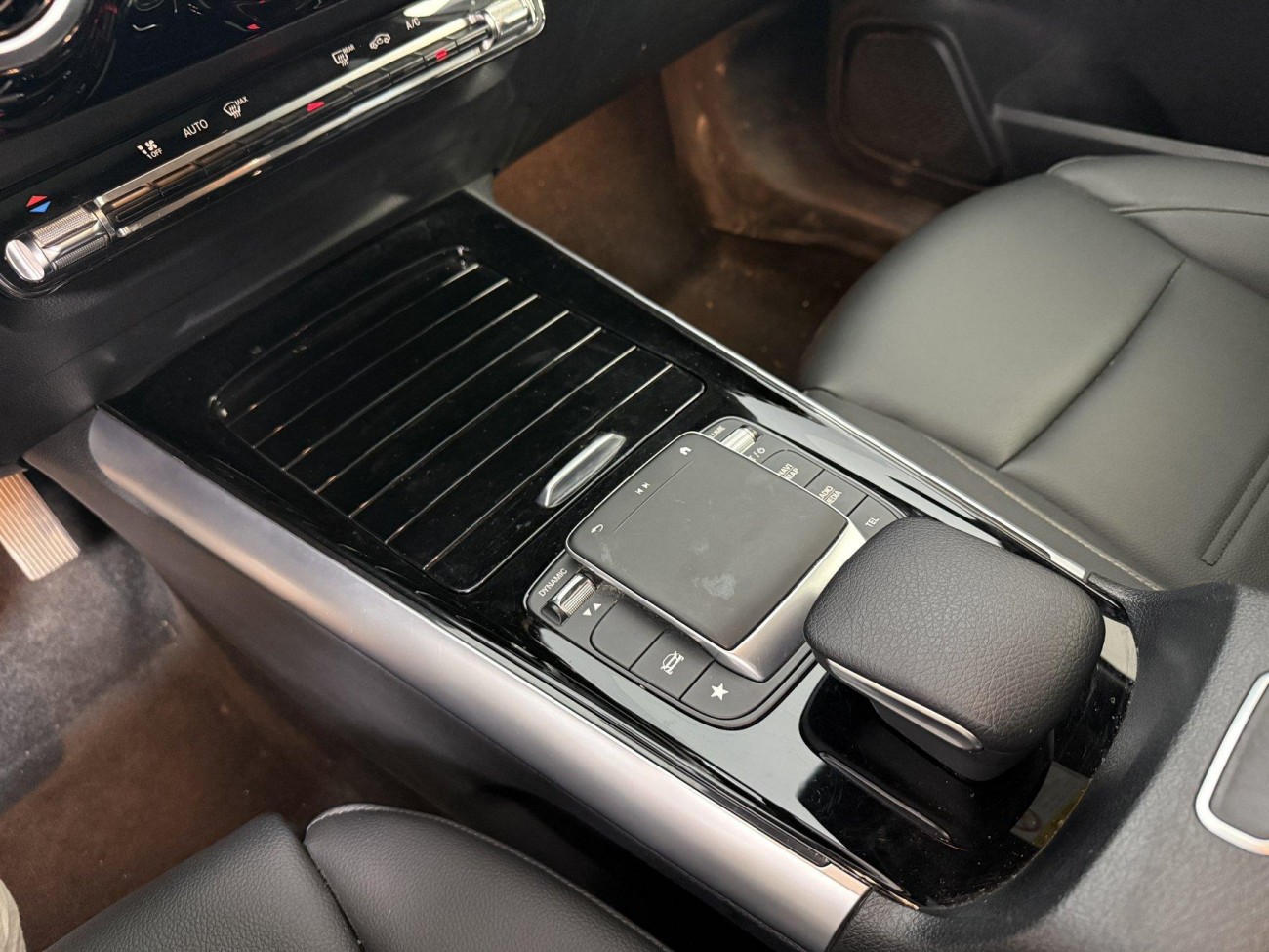 Mercedes-Benz GLA 200 4MATIC 2023