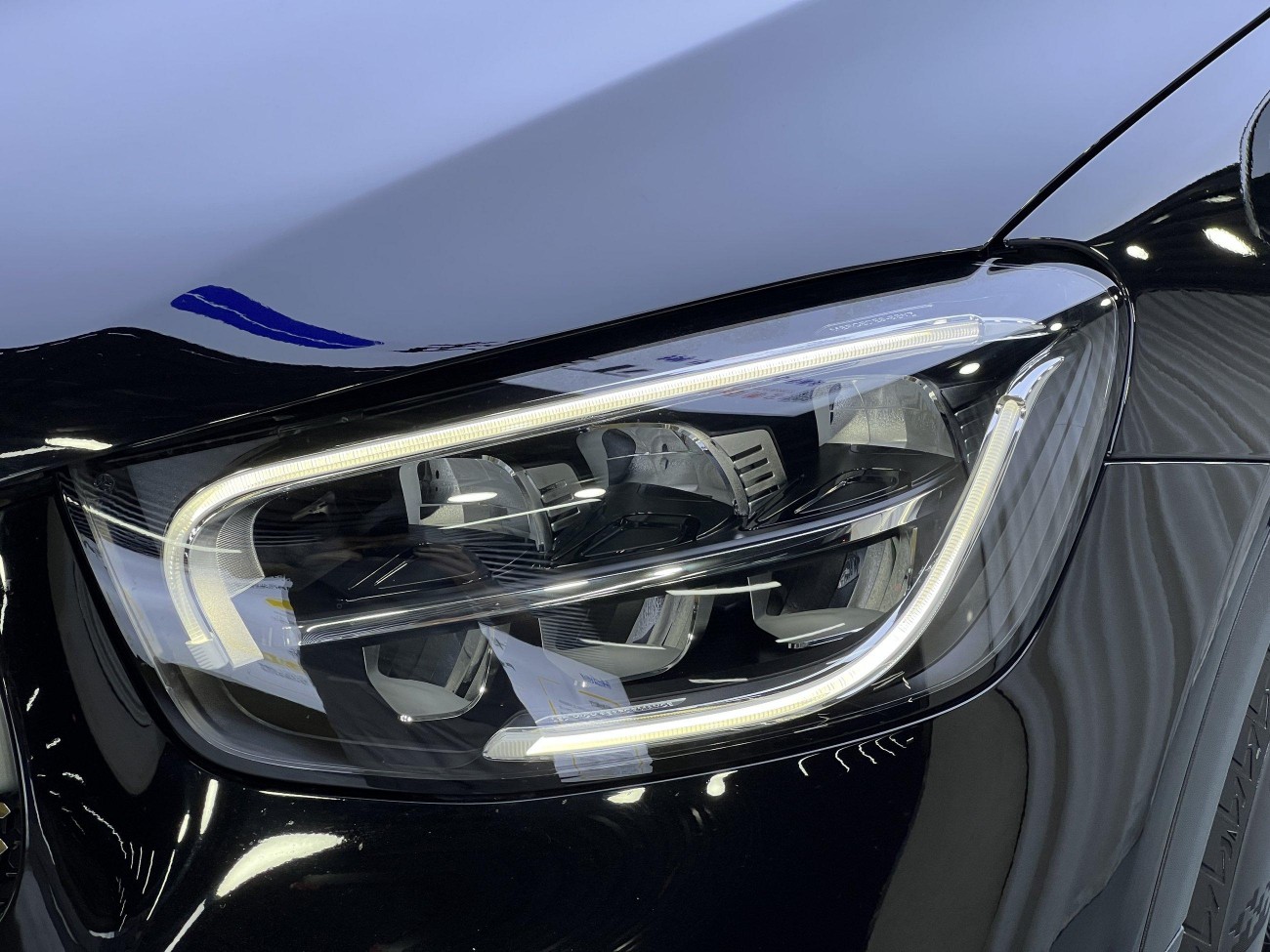 Mercedes-Benz GLC 260 L 2023