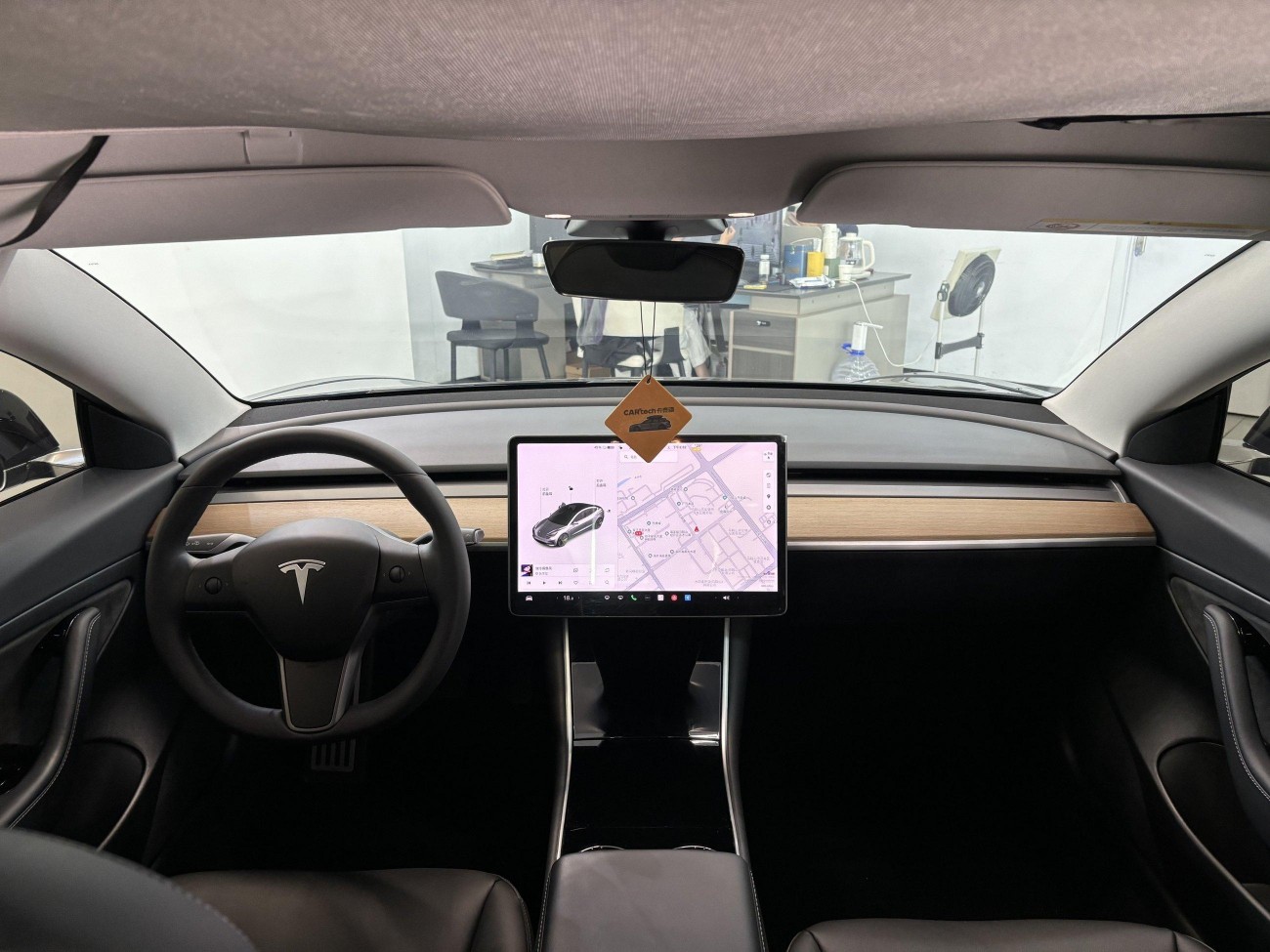 Tesla Model 3 2020
