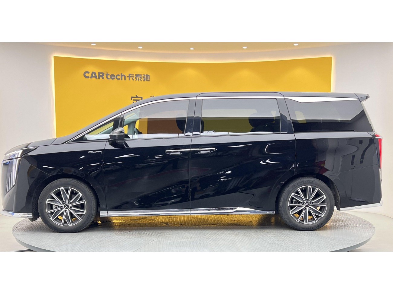 Trumpchi M8 2025