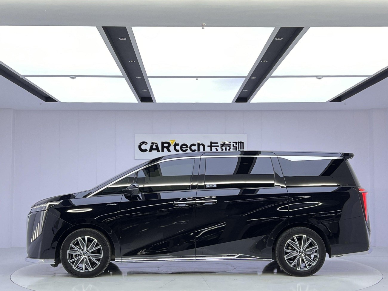 Trumpchi M8 2024