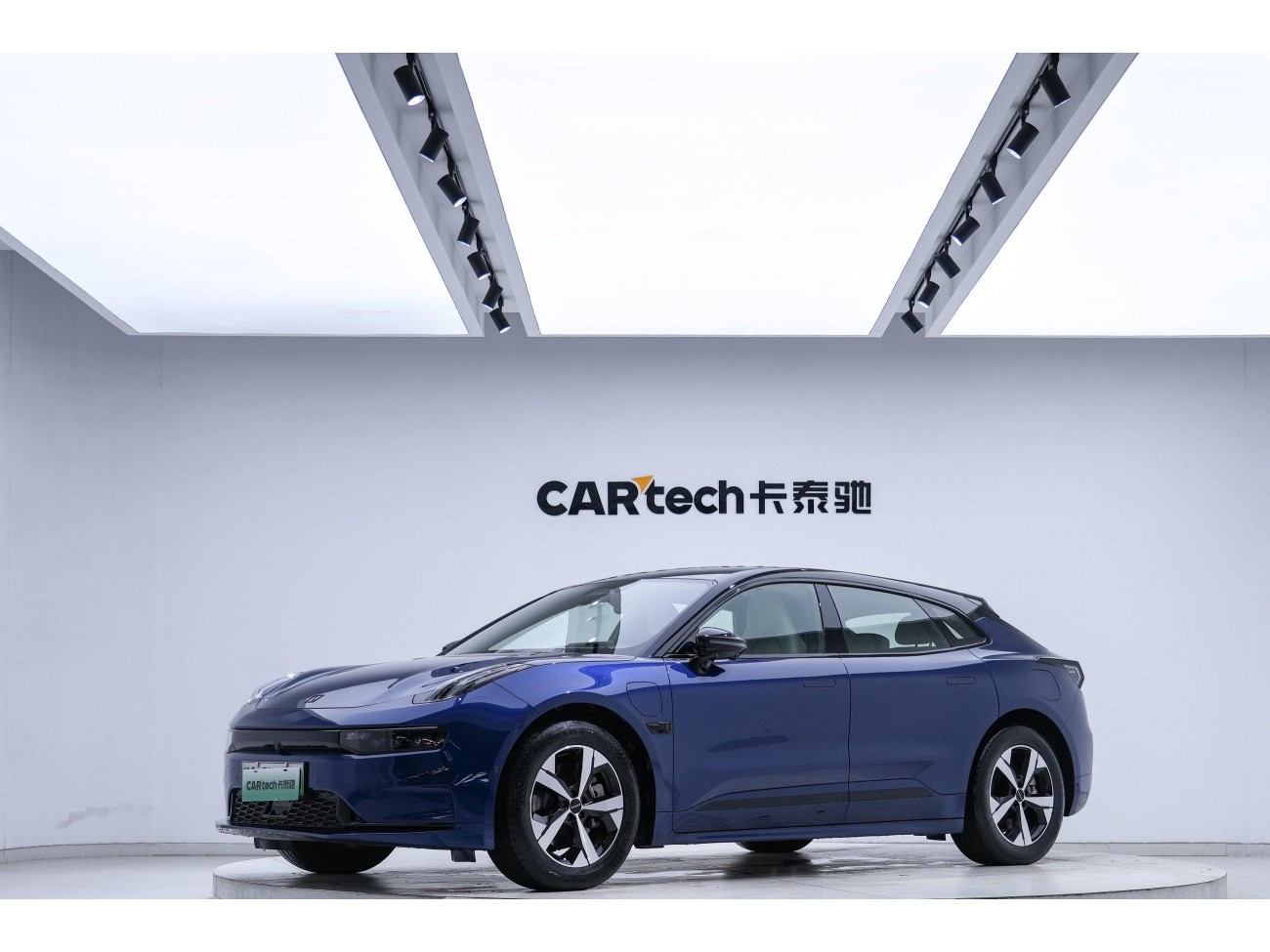 Zeekr 001 2023