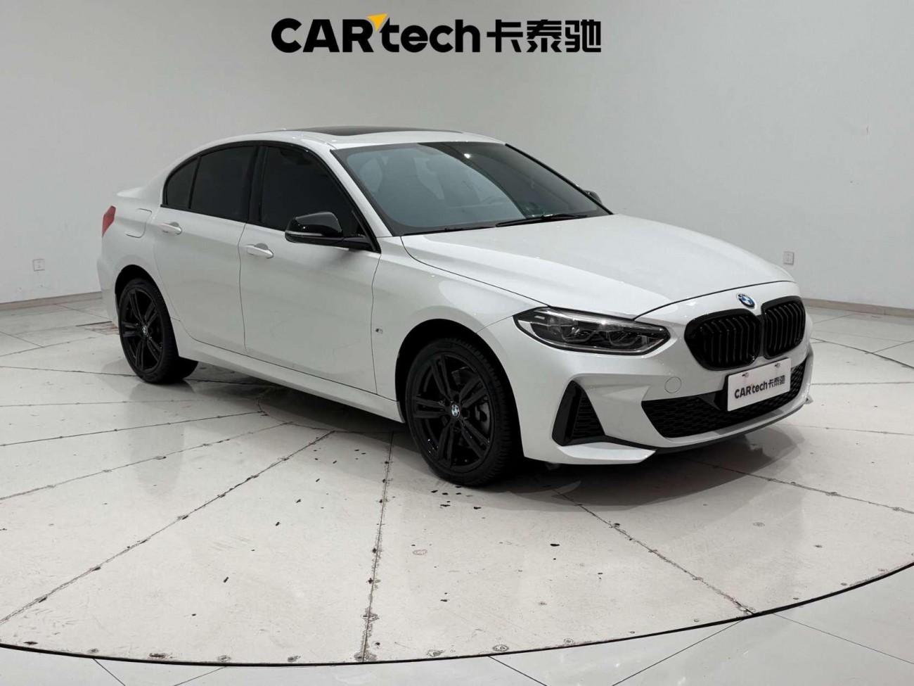 BMW 120i 2022