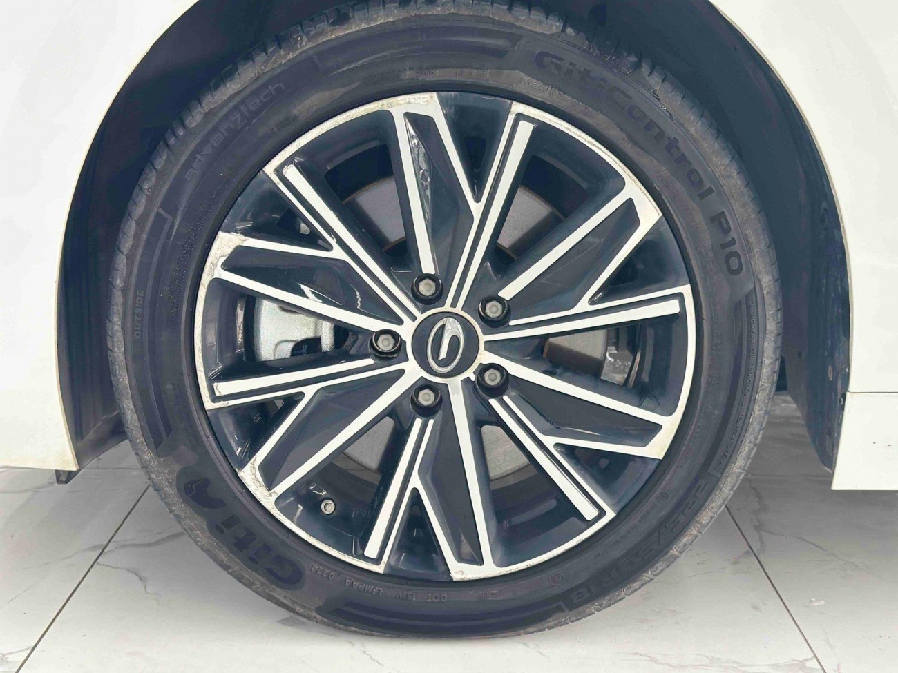 Trumpchi E8 2024