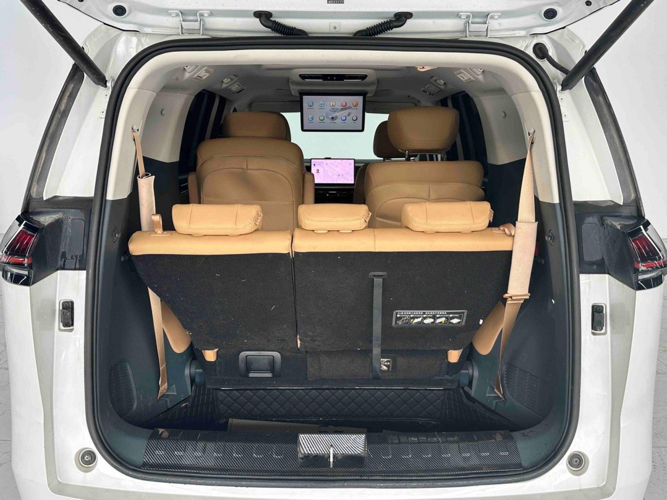 Trumpchi E8 2024