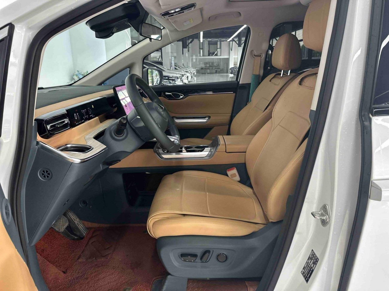 Trumpchi E8 2024