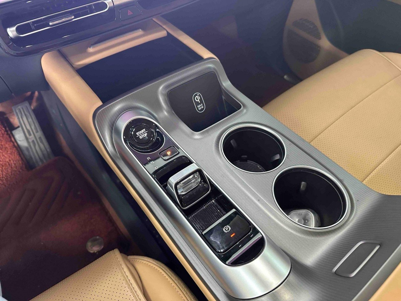 Trumpchi E8 2024