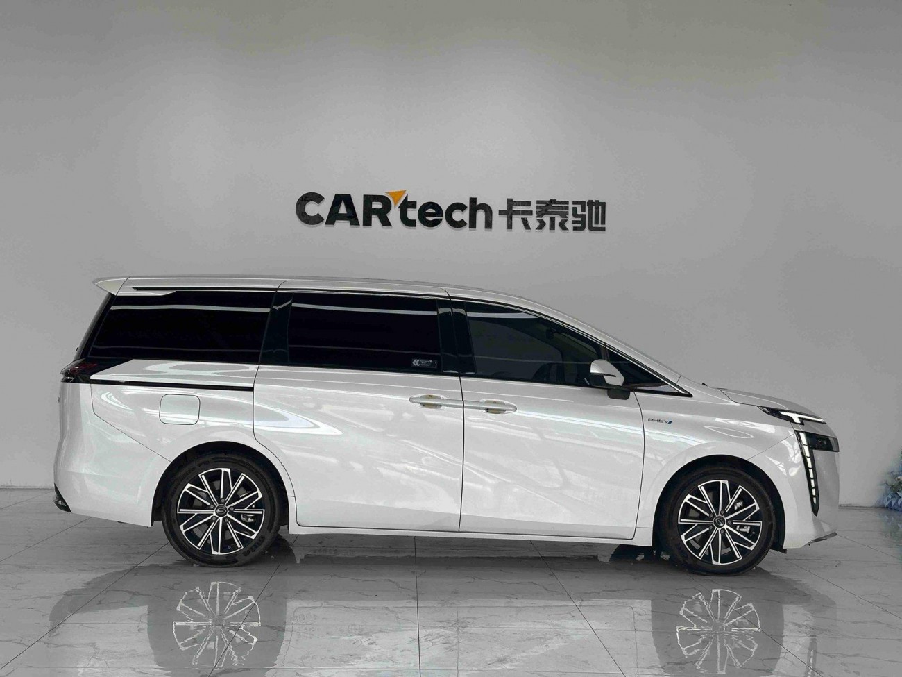 Trumpchi E8 2024