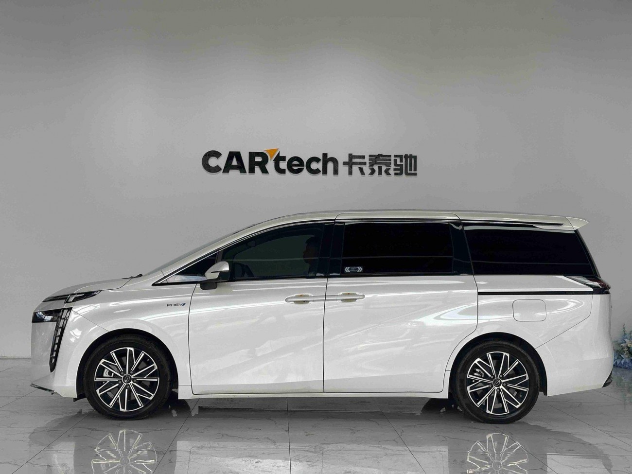 Trumpchi E8 2024