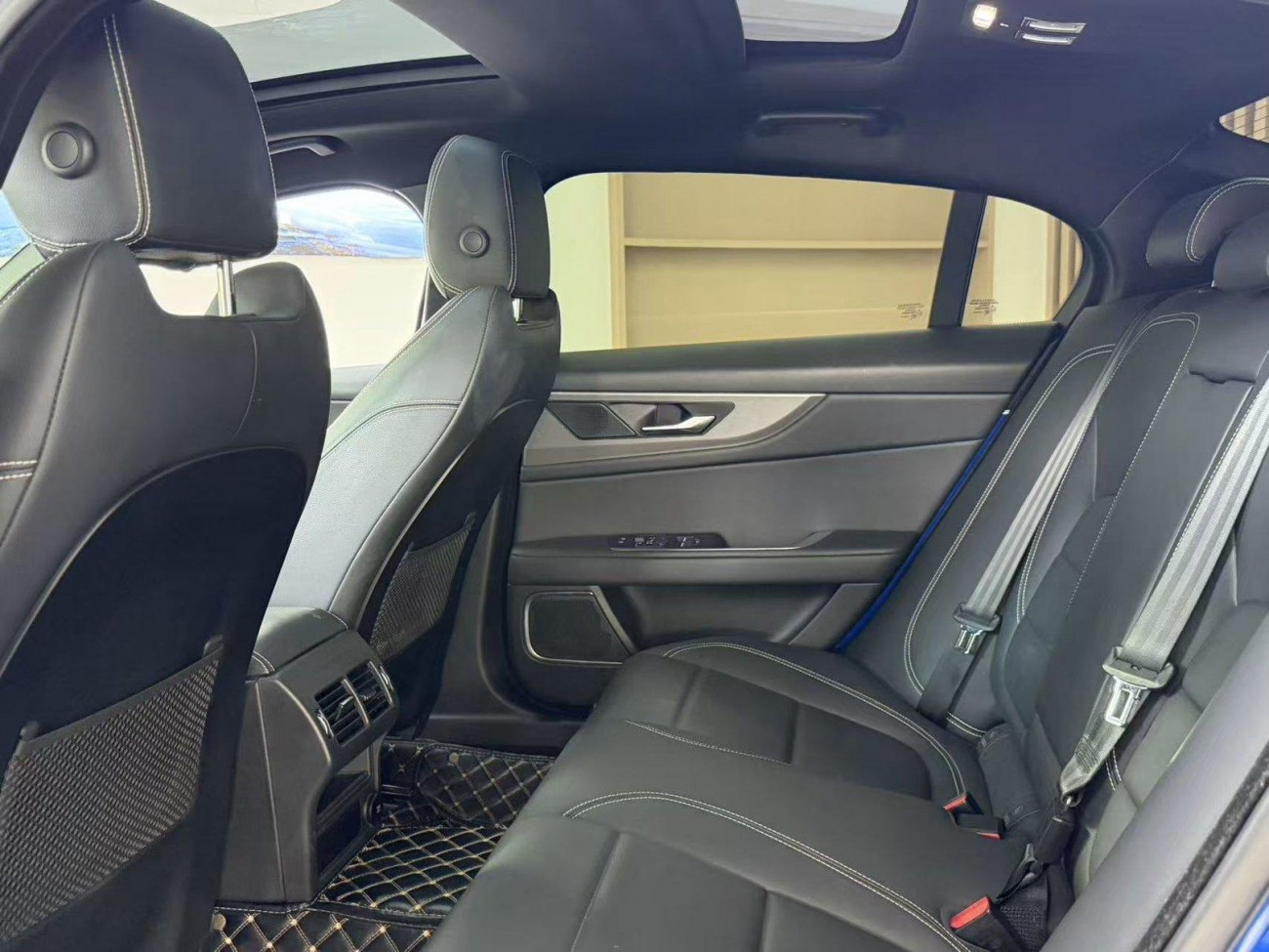Jaguar XEL 2020
