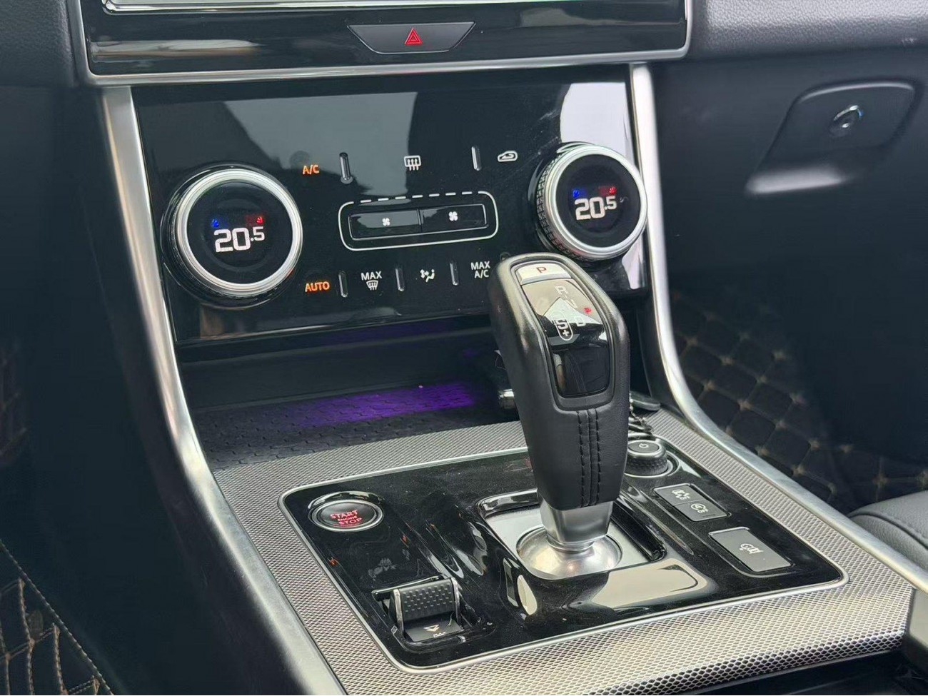 Jaguar XEL 2020