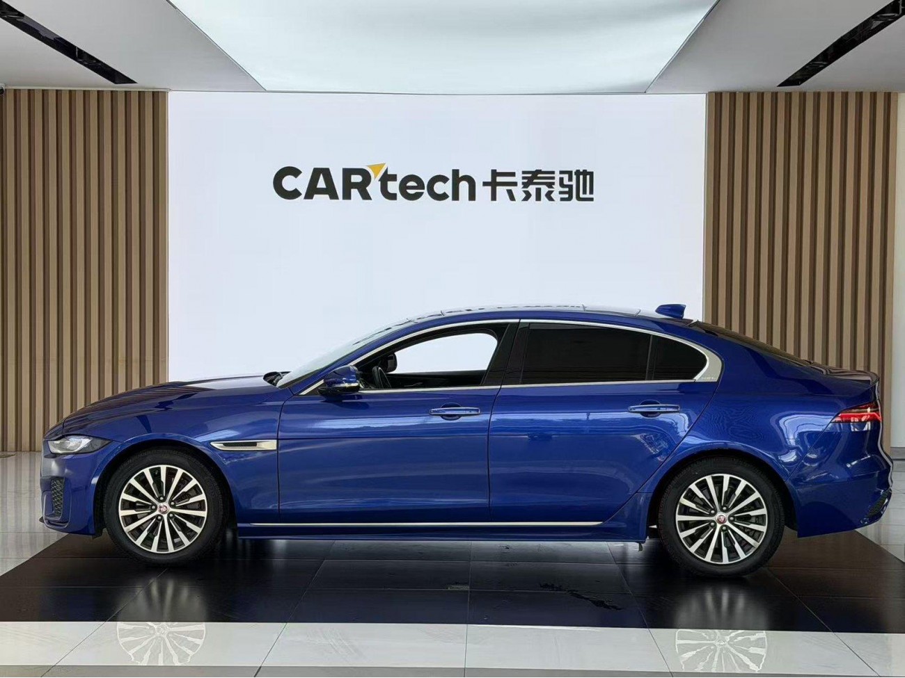 Jaguar XEL 2020