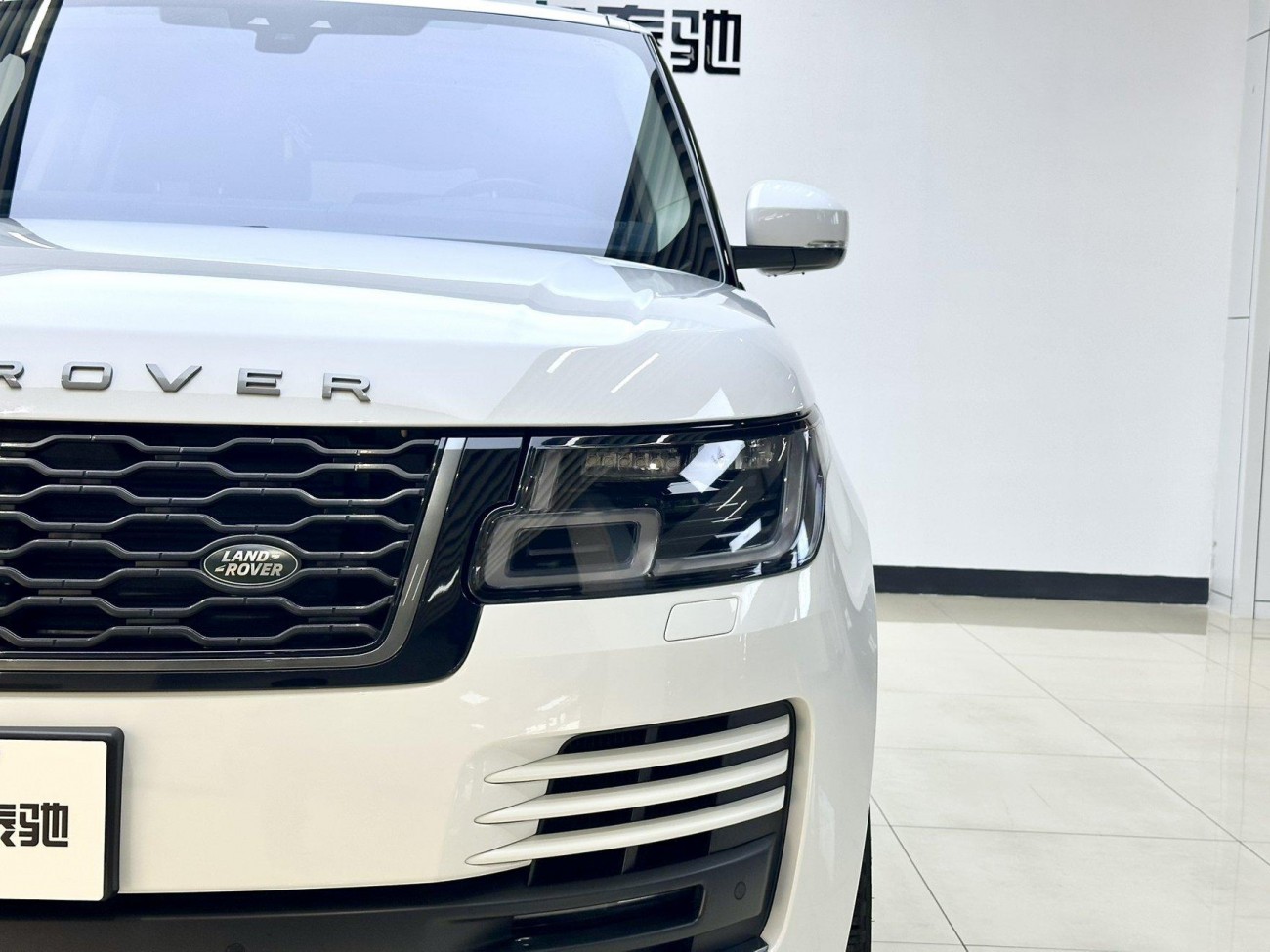 Land Rover Range Rover 2023