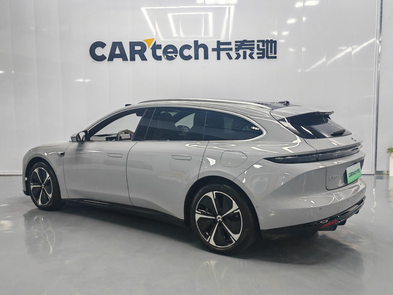 NIO ET5 2025