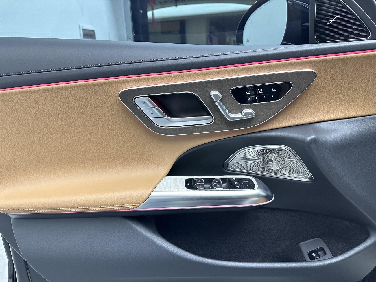 Mercedes-Benz E 300 L 2026
