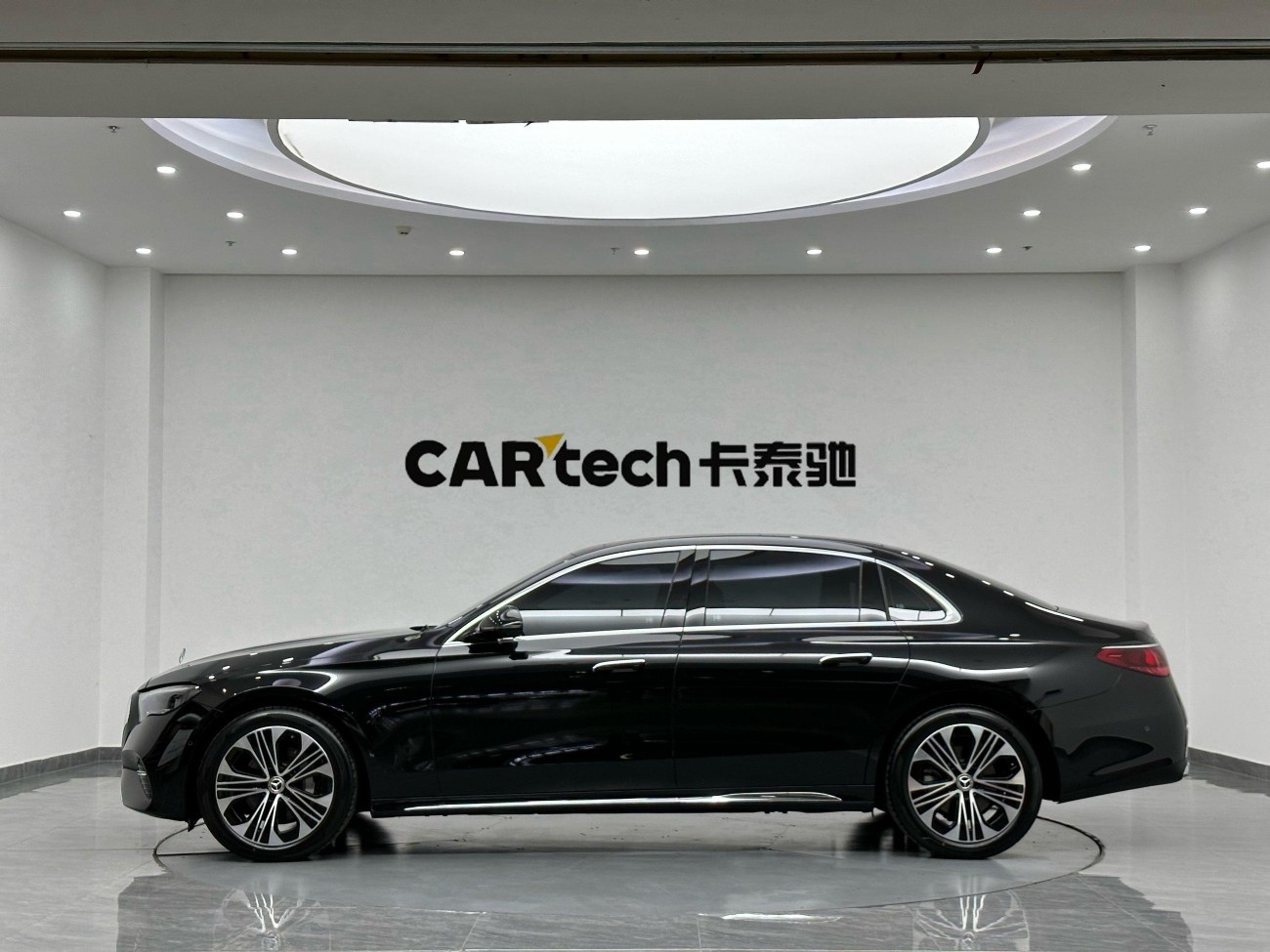 Mercedes-Benz E 300 L 2026
