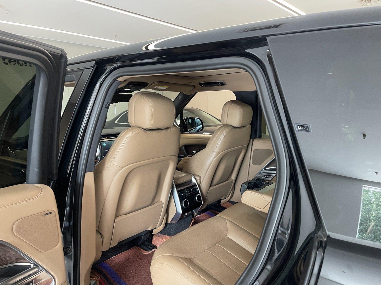 Land Rover Range Rover 2023