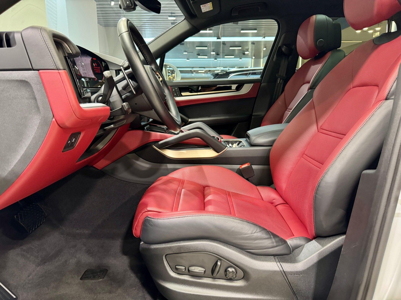 Porsche Cayenne 2024