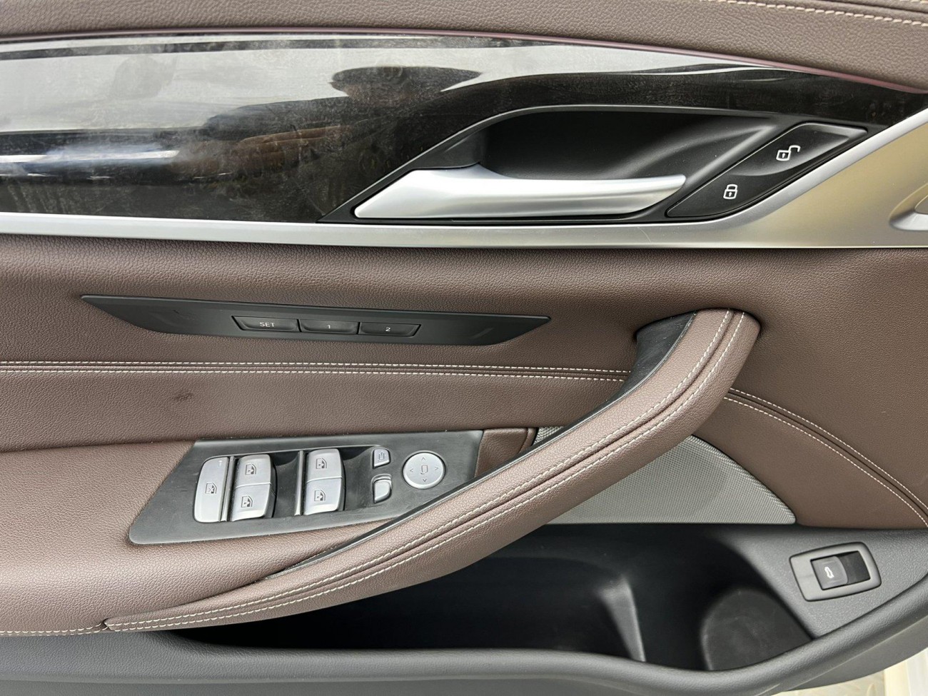 BMW 525Li 2024
