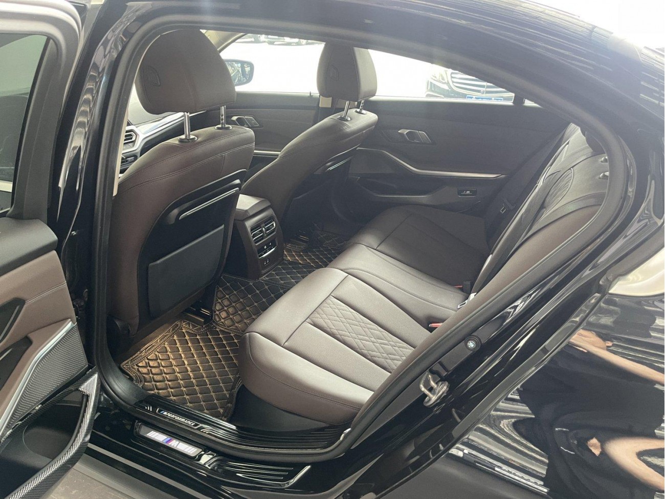 BMW 325Li 2022