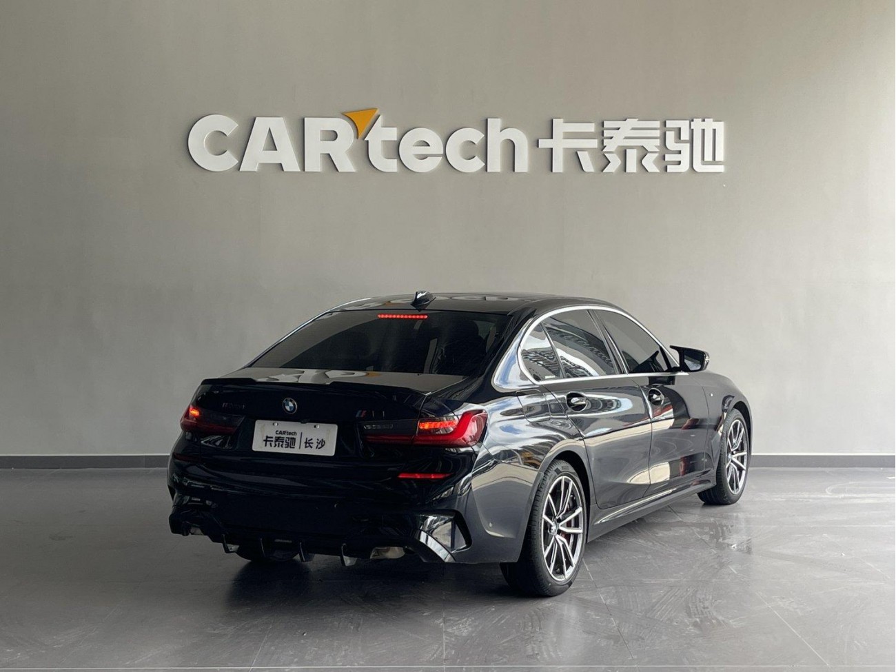 BMW 325Li 2022
