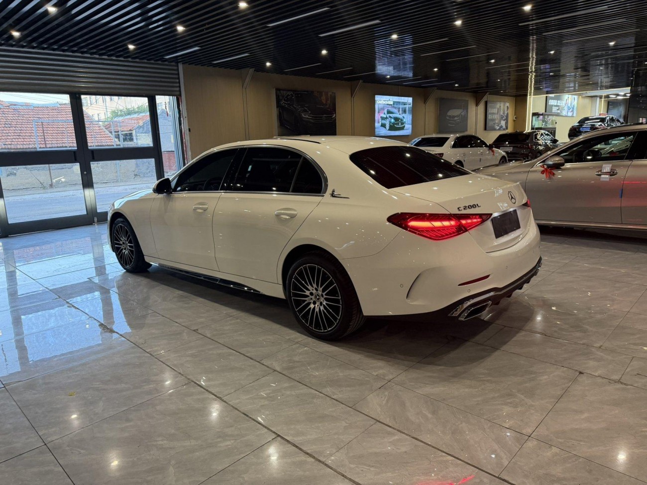 Mercedes-Benz C 200 L 2025