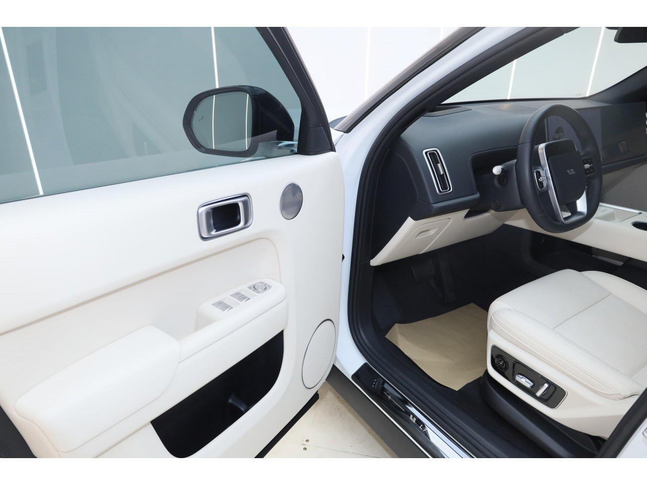 Li Auto L7 2024