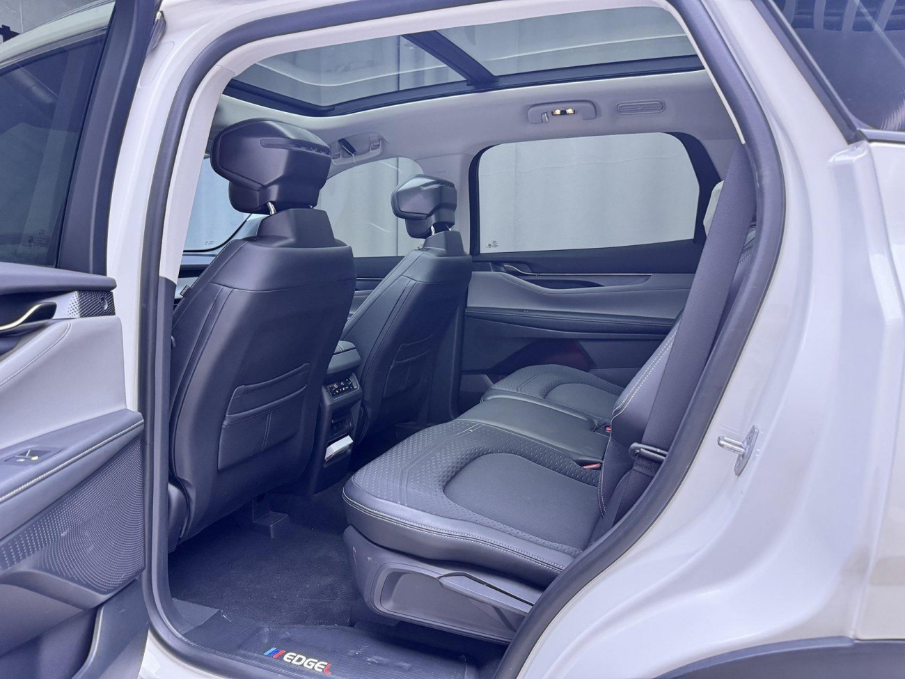 Ford Edge 2023