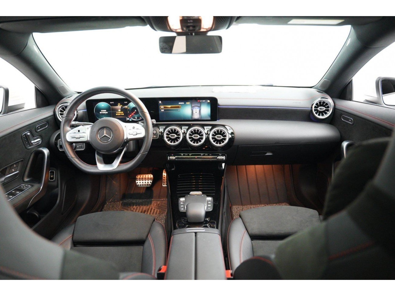 Mercedes-Benz CLA 200 2020
