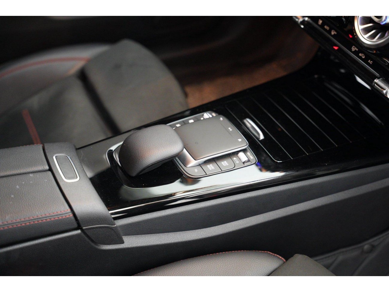 Mercedes-Benz CLA 200 2020