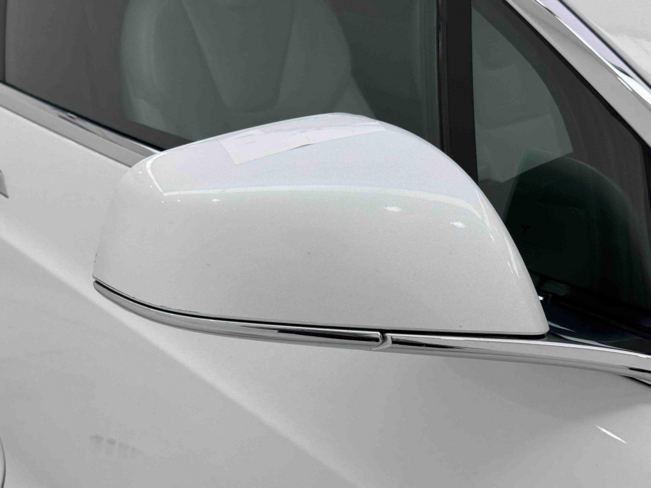 Tesla Model X 2021