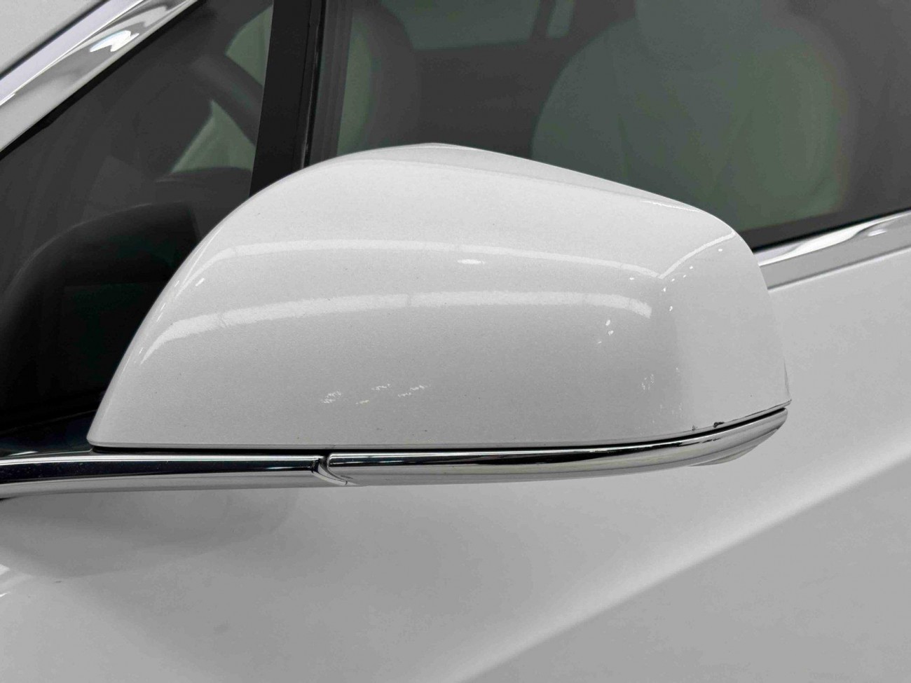 Tesla Model X 2021