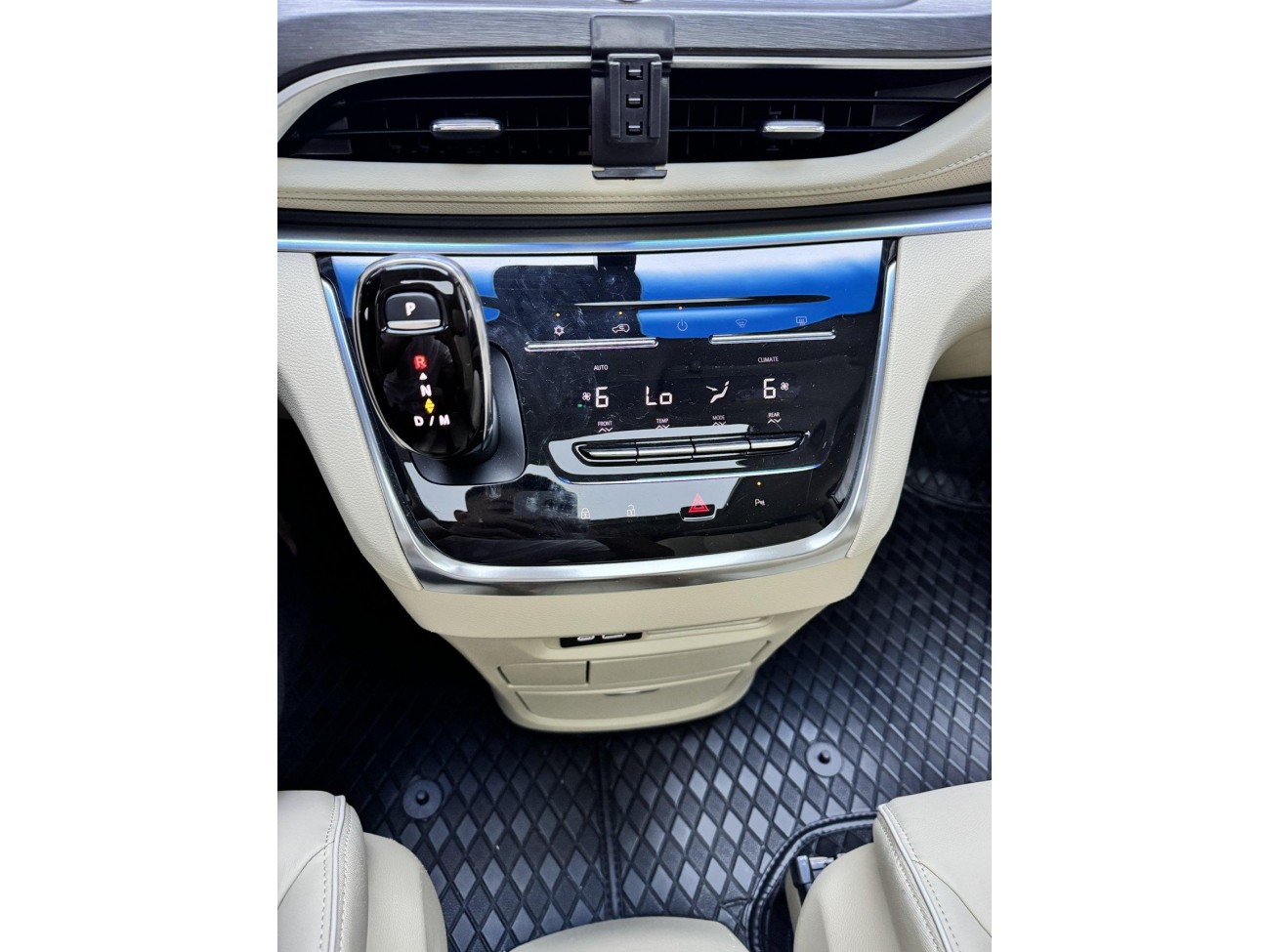 Buick GL8 2025