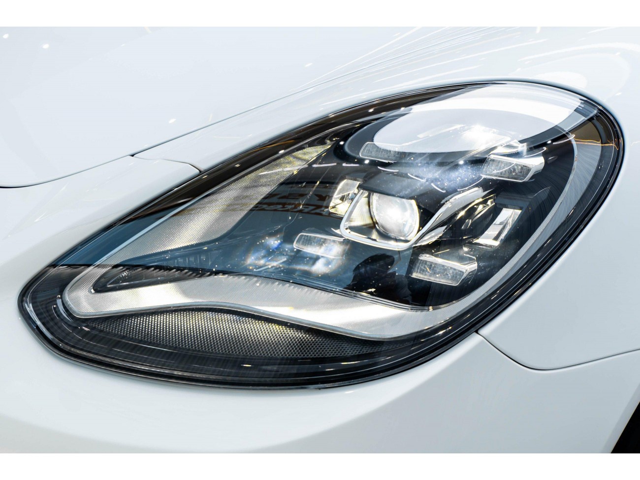 Porsche Panamera 2024
