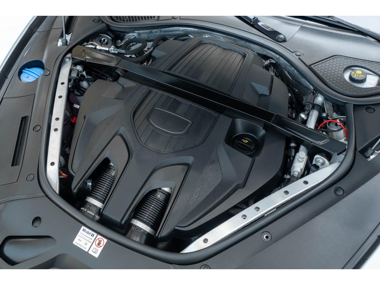 Porsche Panamera 2024