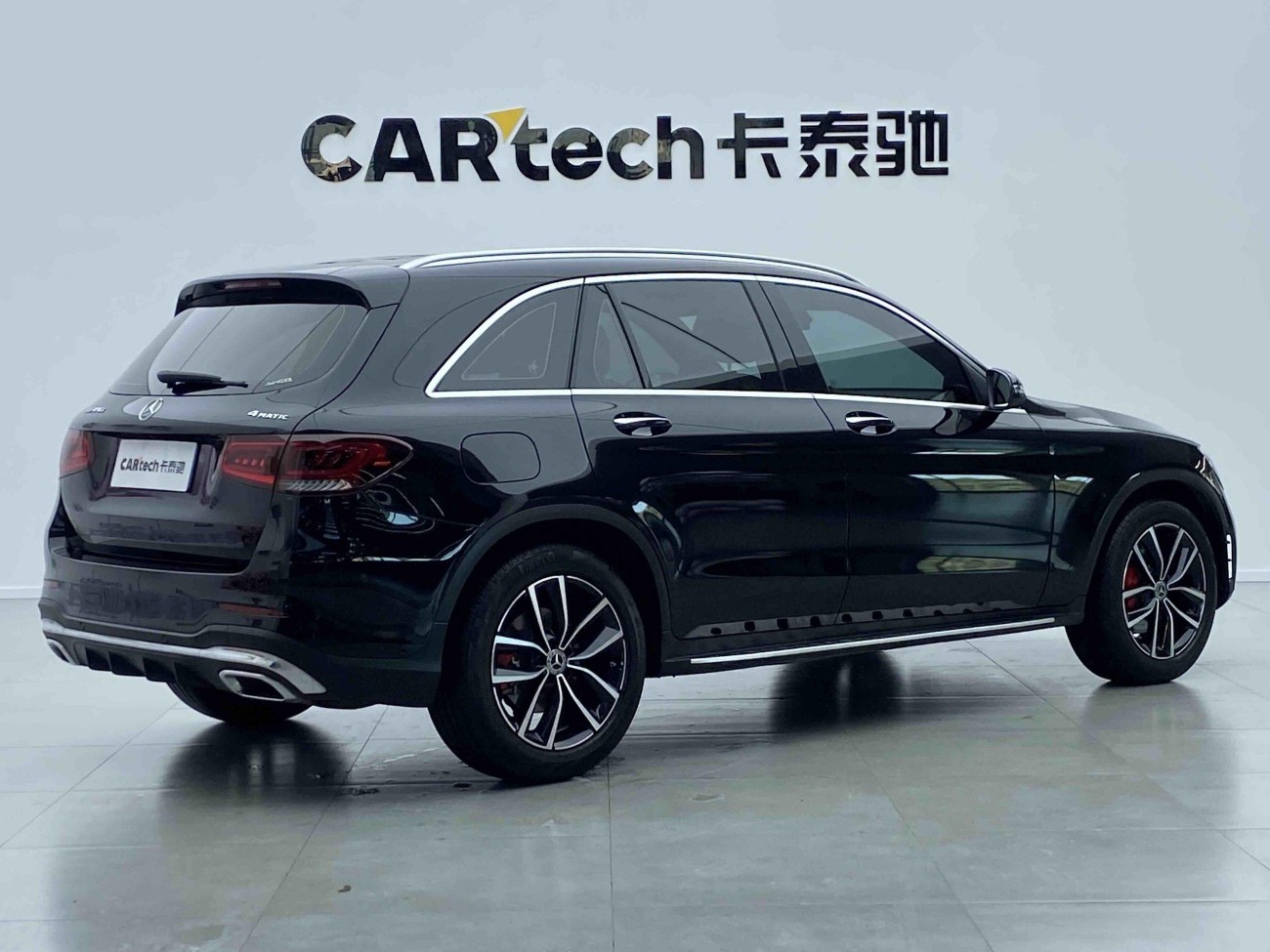 Mercedes-Benz GLC 260 L 2021