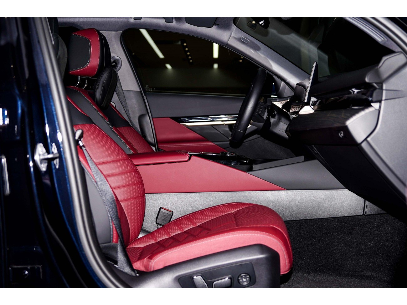 BMW 530Li 2025
