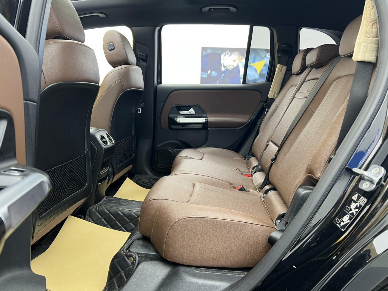 Mercedes-Benz GLB 2024