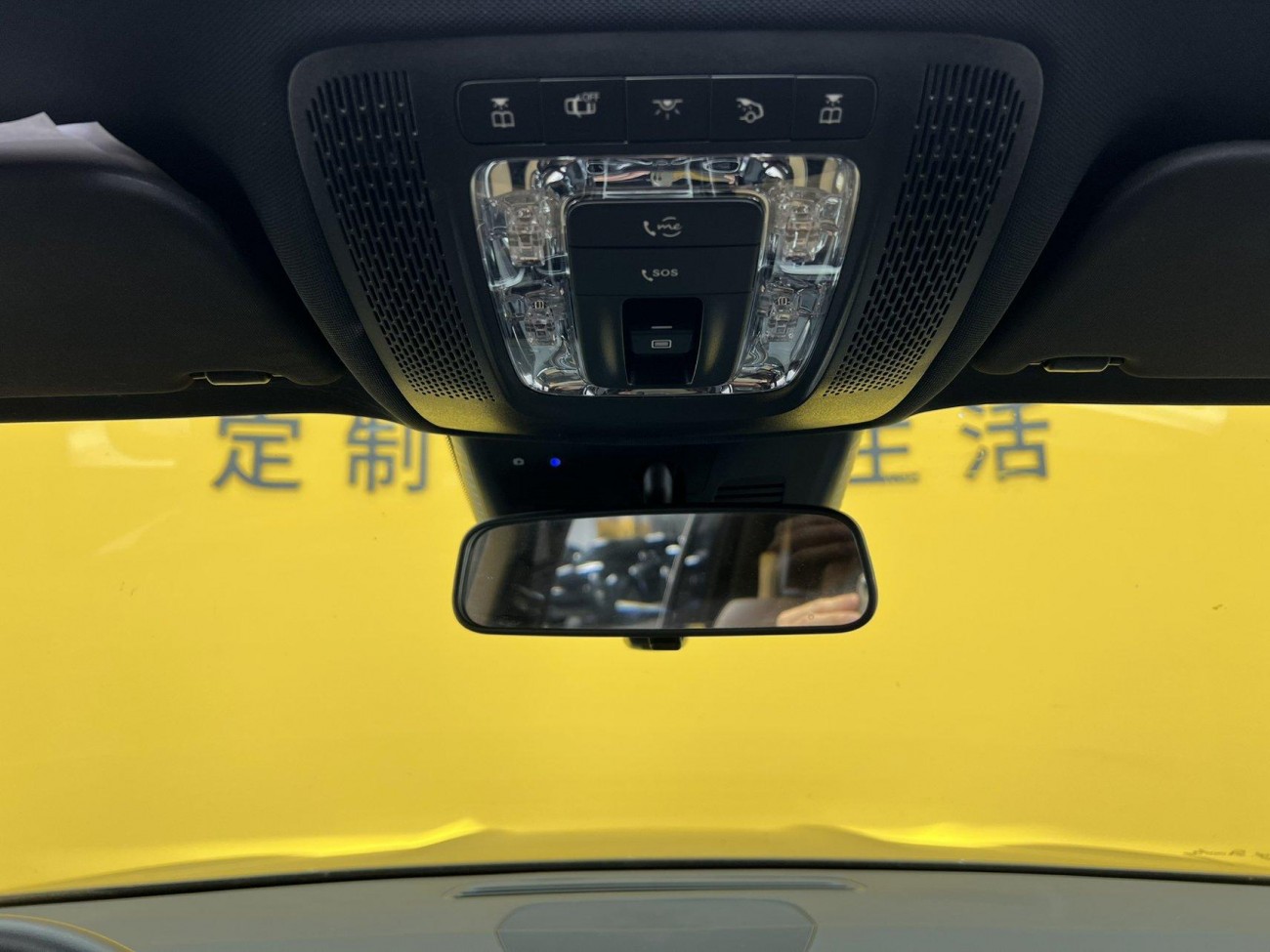Mercedes-Benz GLB 2024