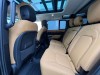 Land Rover Defender 2024